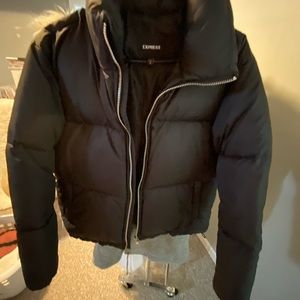 Black Express Puffer Coat size medium never worn